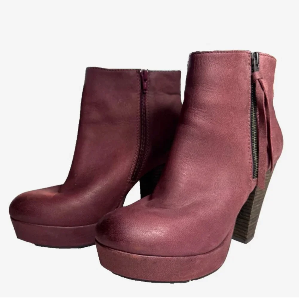 Steve Madden Reduxx Women’s Boots 10 Wine Red Leather‎ Vintage Style Never Worn